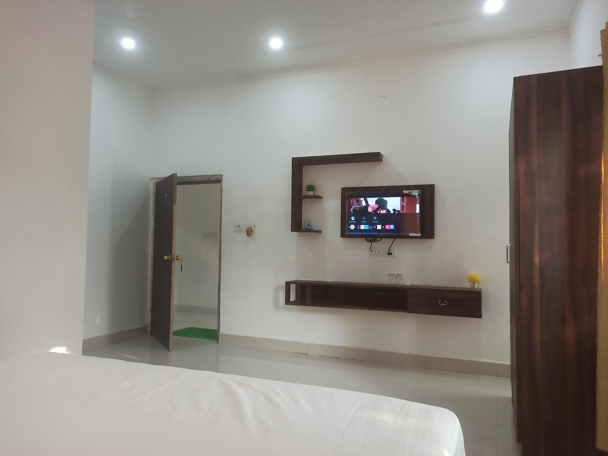 Abhiram Homestay Кхаджурахо Экстерьер фото